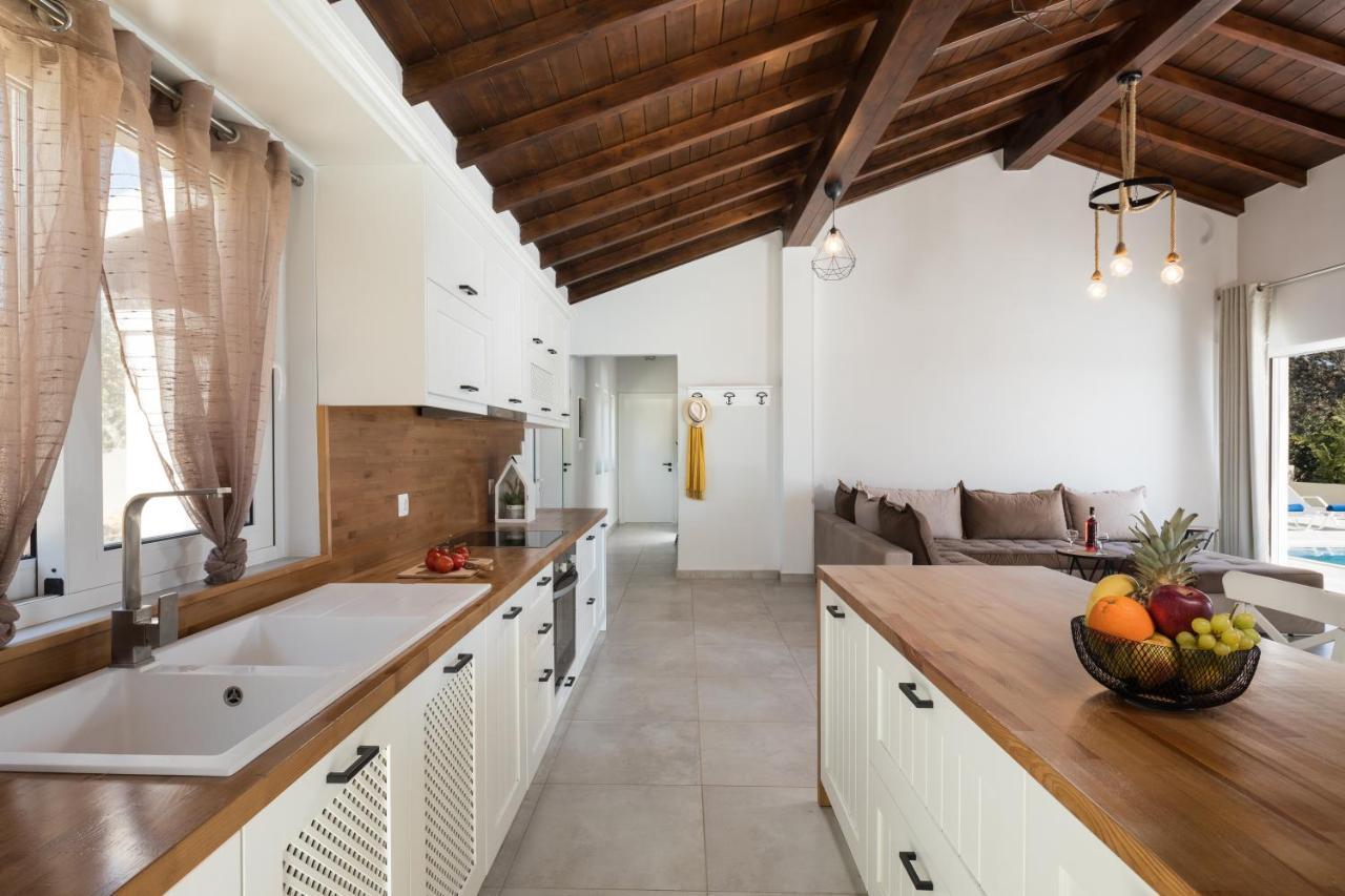 Villa Alonaki Bay Halikounas ภายนอก รูปภาพ