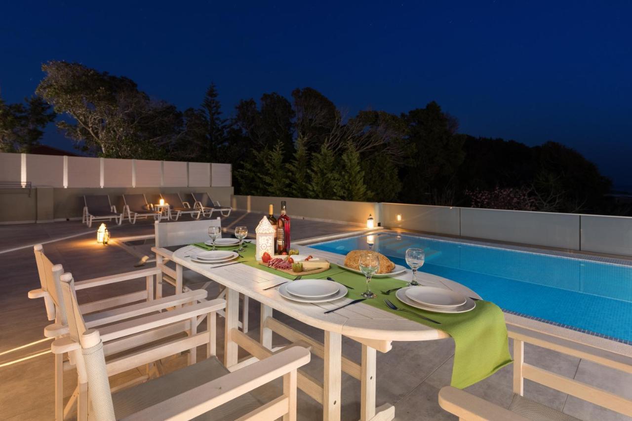 Villa Alonaki Bay Halikounas ภายนอก รูปภาพ